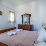 Sofia's House - Nyaraló Szkópelosz